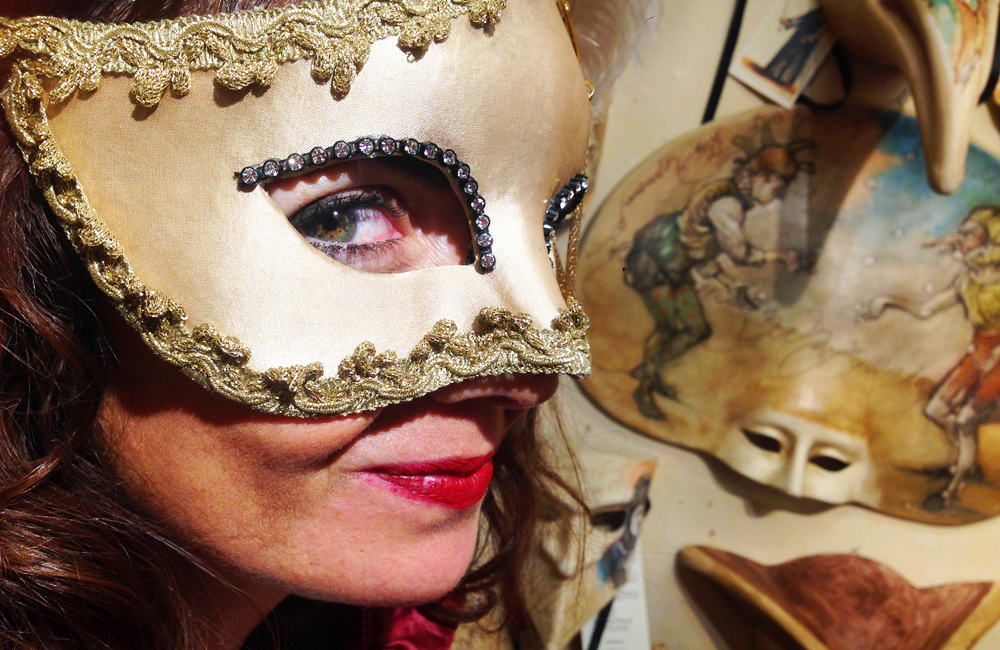 Amarillento nuestra afijo Las máscaras de Venecia y sus secretos: Descubre Ca'Macana