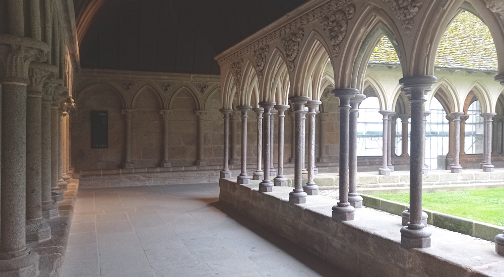 Patio de la Abadía del Mont Saint Michel