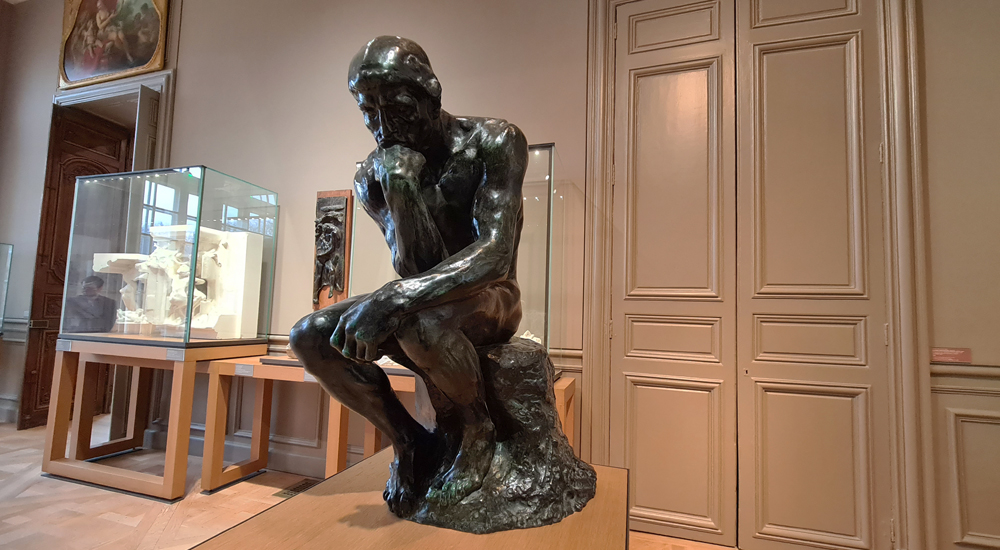"El pensador" de Rodin (Paris)